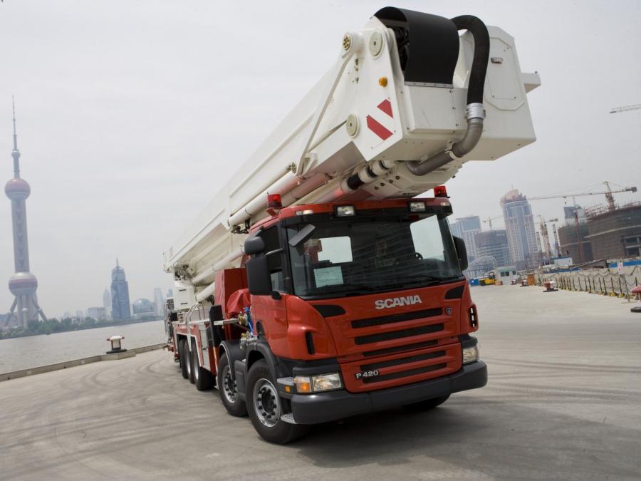  Scania P420 10x4 Firetruck by Bronto Skylift 2004 года  (фото 2 из 2)